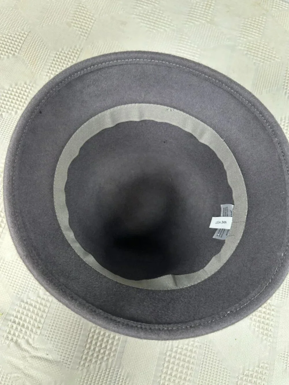 Nine West Womens Black Wool Cloche Hat With Bow Accent